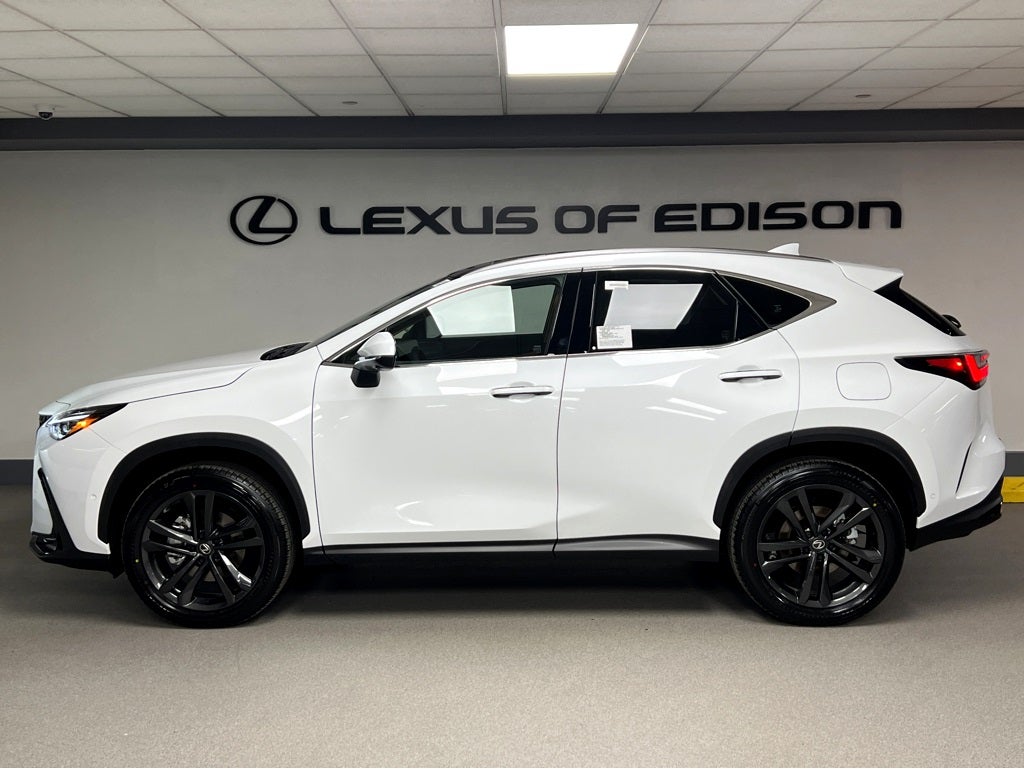 2026 Lexus NX 450h+ Luxury