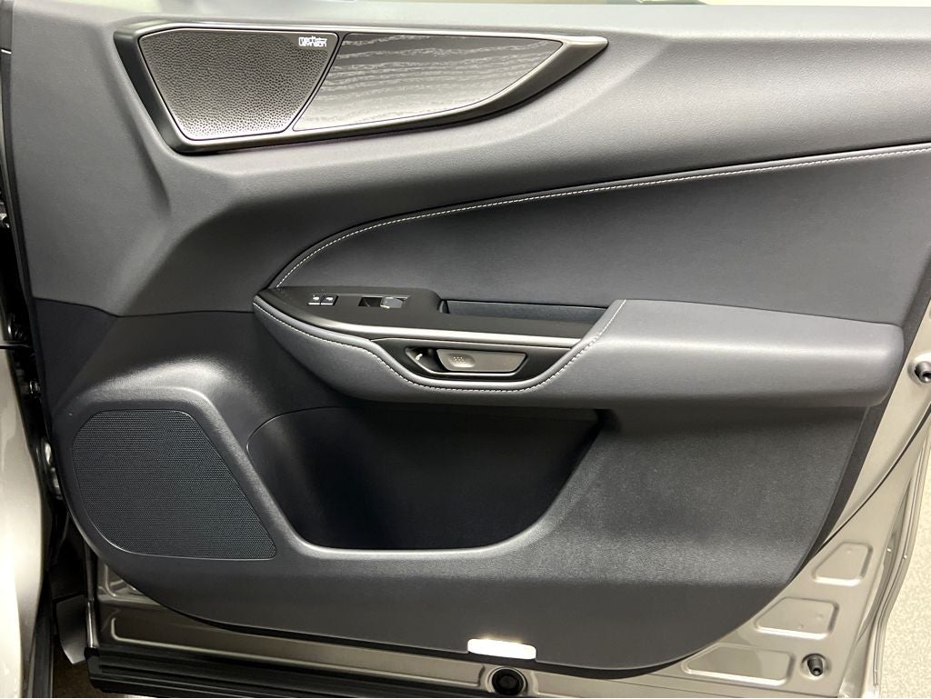 2026 Lexus NX 450h+ Luxury
