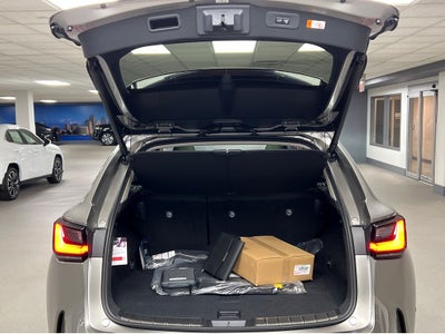 2026 Lexus NX 450h+ Luxury