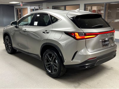 2026 Lexus NX 450h+ Luxury