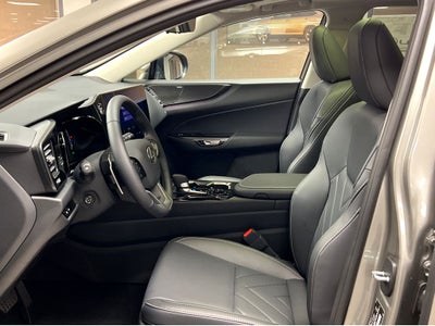 2026 Lexus NX 450h+ Luxury