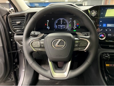 2026 Lexus NX 450h+ Luxury