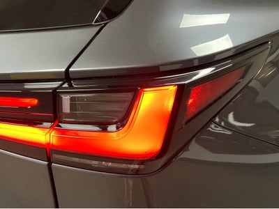 2026 Lexus NX 450h+ Luxury