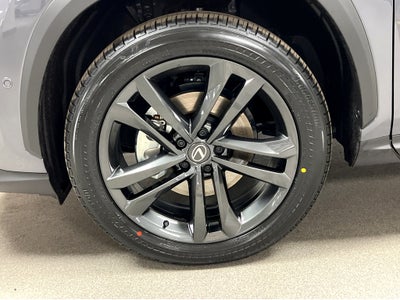 2026 Lexus NX 450h+ Luxury