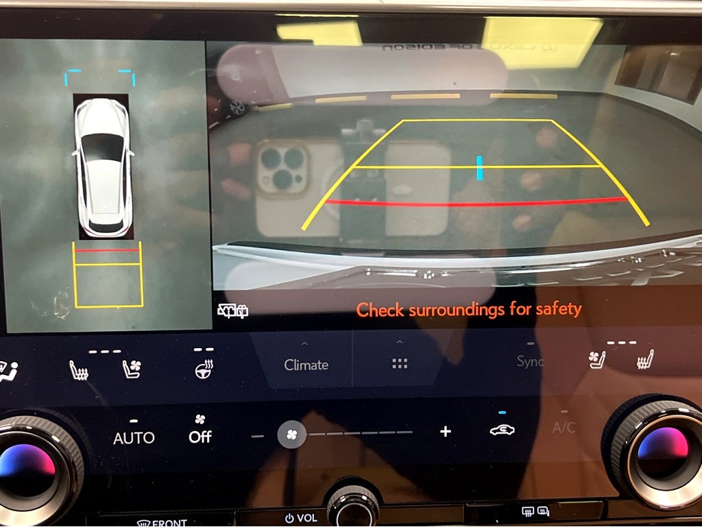 2026 Lexus NX 450h+ Luxury