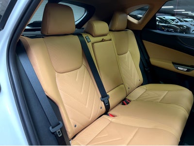 2026 Lexus NX 450h+ Luxury