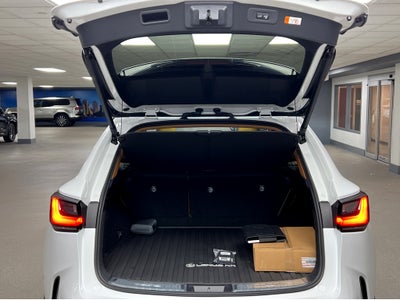 2026 Lexus NX 450h+ Luxury