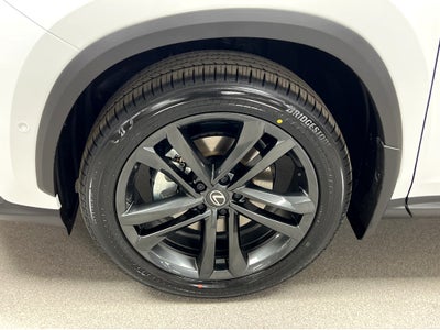 2026 Lexus NX 450h+ Luxury