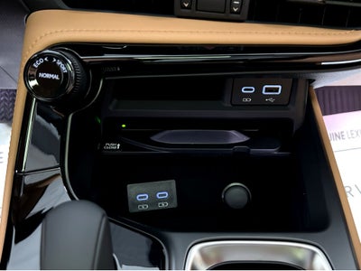 2026 Lexus NX 450h+ Luxury