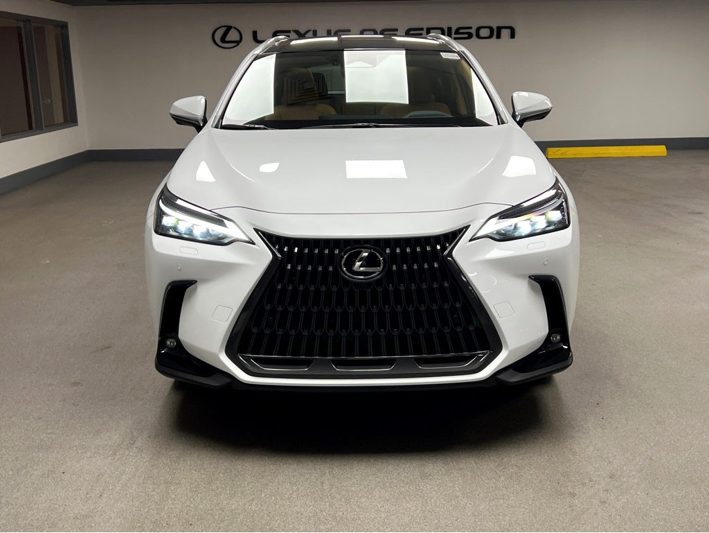 2026 Lexus NX 450h+ Luxury