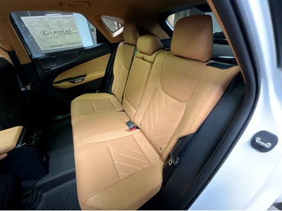 2026 Lexus NX 450h+ Luxury