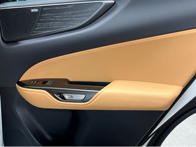 2026 Lexus NX 450h+ Luxury