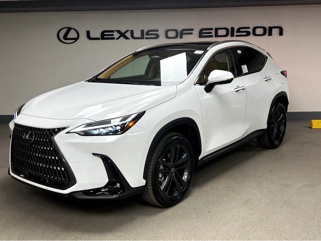 2026 Lexus NX 450h+ Luxury