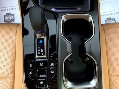 2026 Lexus NX 450h+ Luxury