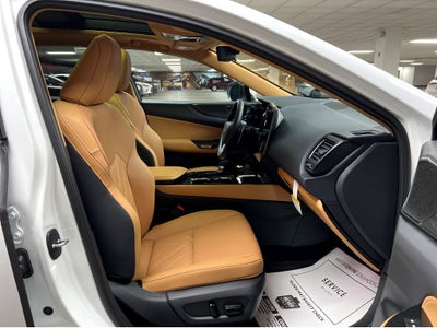 2026 Lexus NX 450h+ Luxury