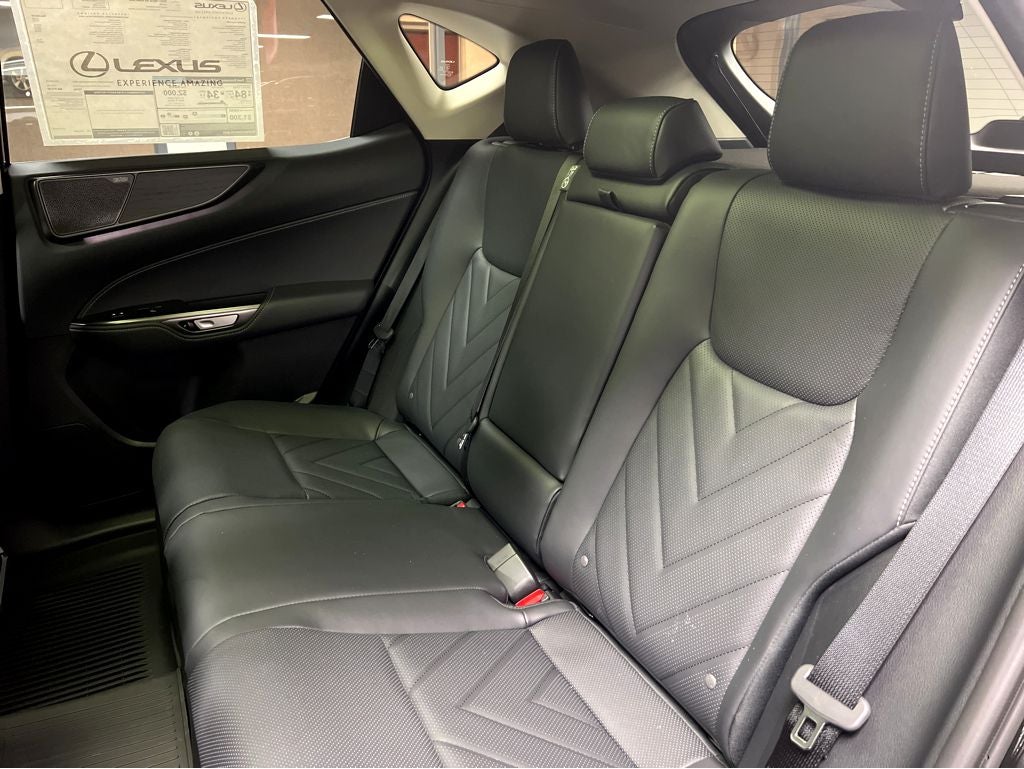 2026 Lexus NX 450h+ Luxury