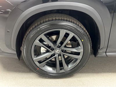 2026 Lexus NX 450h+ Luxury