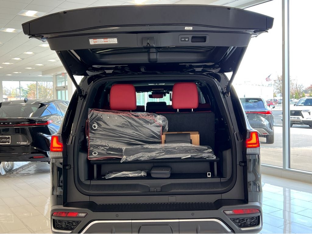 2026 Lexus LX 700h F SPORT