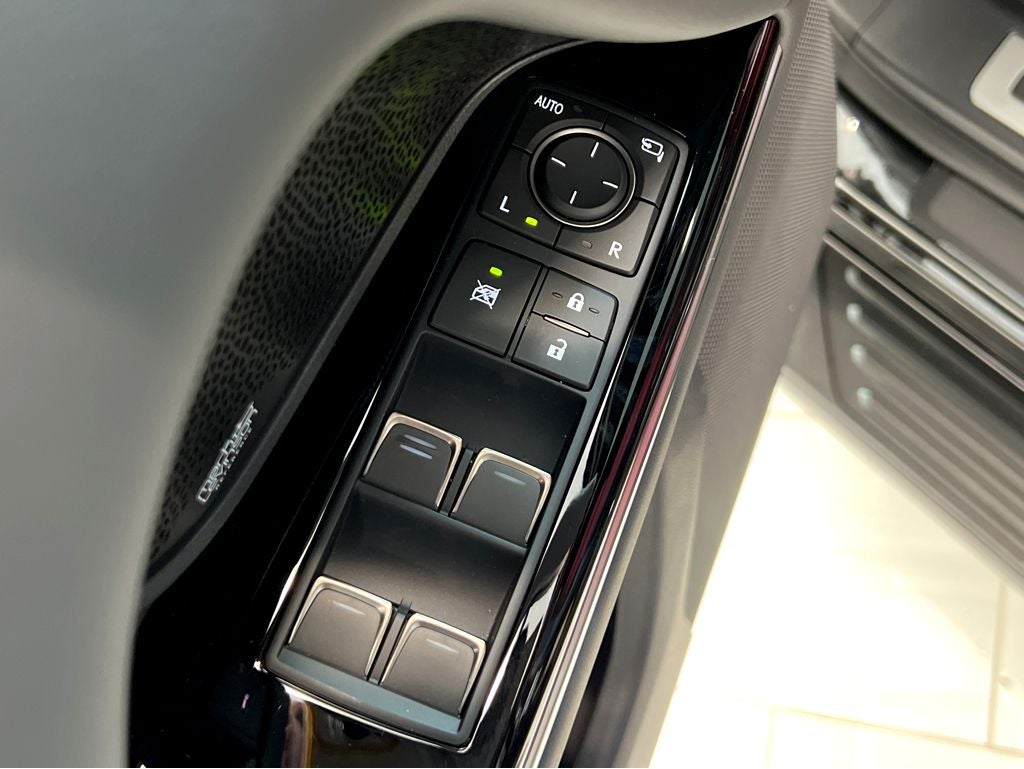 2026 Lexus LX 700h F SPORT