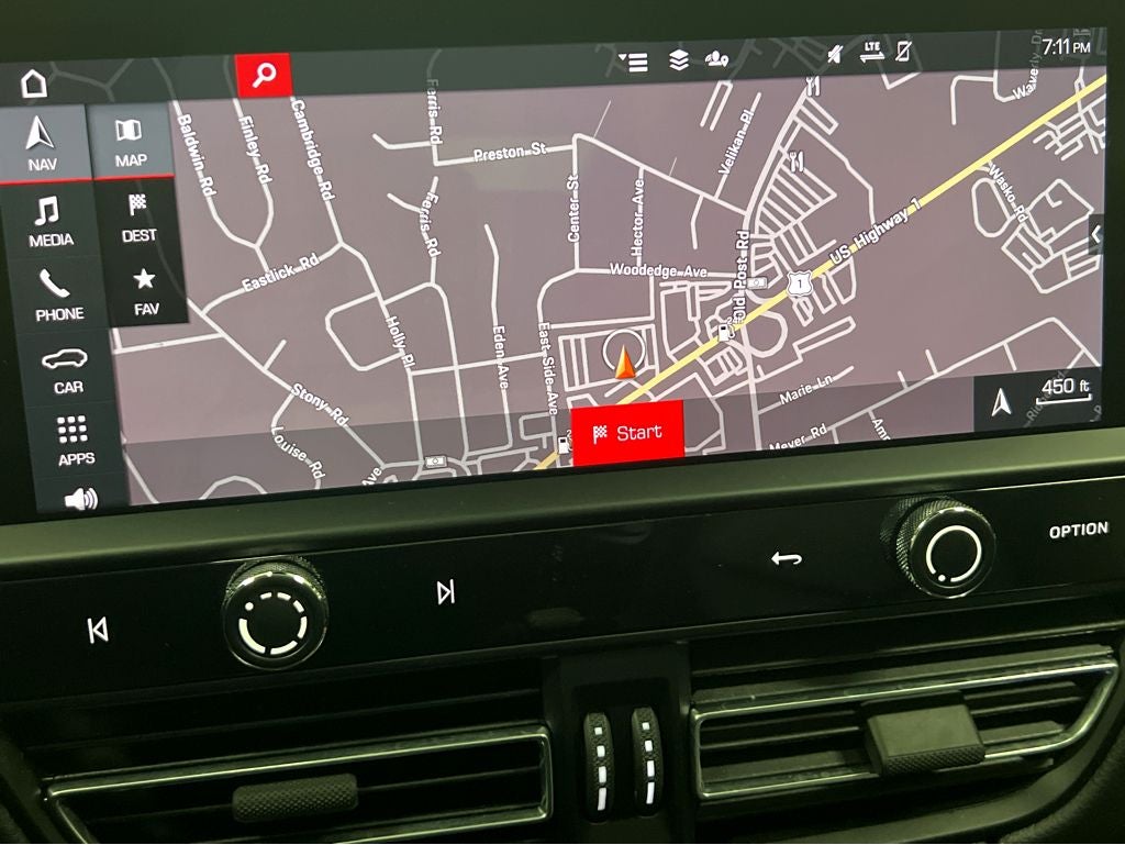 2023 Porsche Macan T