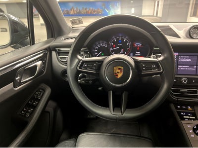 2023 Porsche Macan T